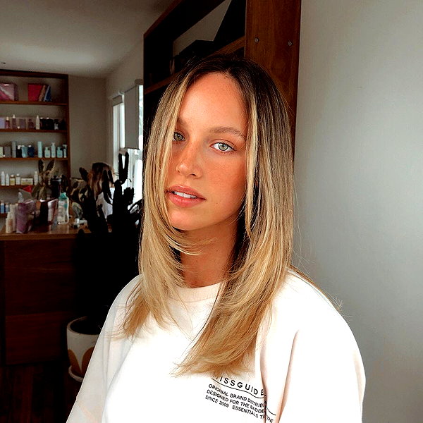 olivia.mathers instagram image archive image