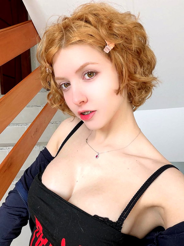 its_fawny instagram image archive image