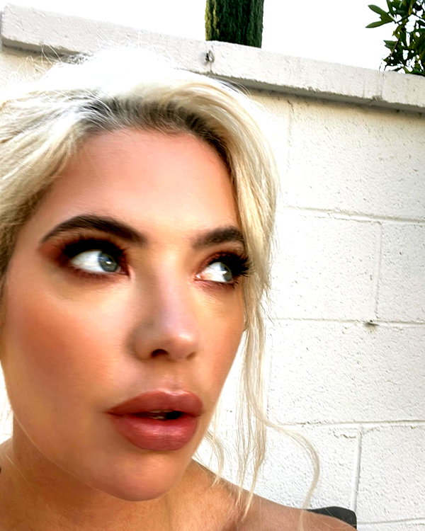ashleybenson instagram image archive image