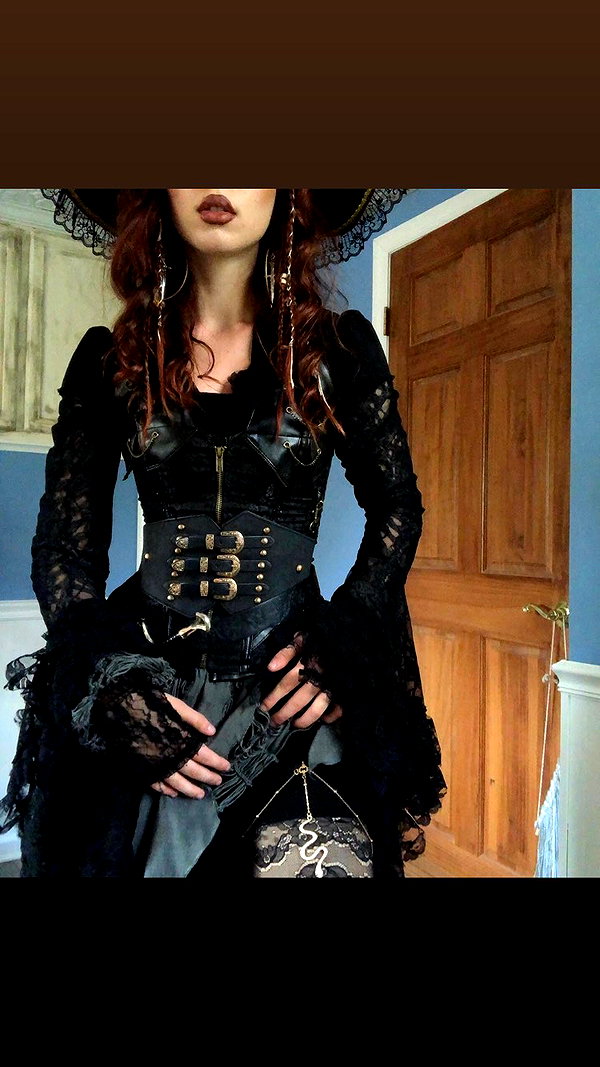 annalysetaylor archive image