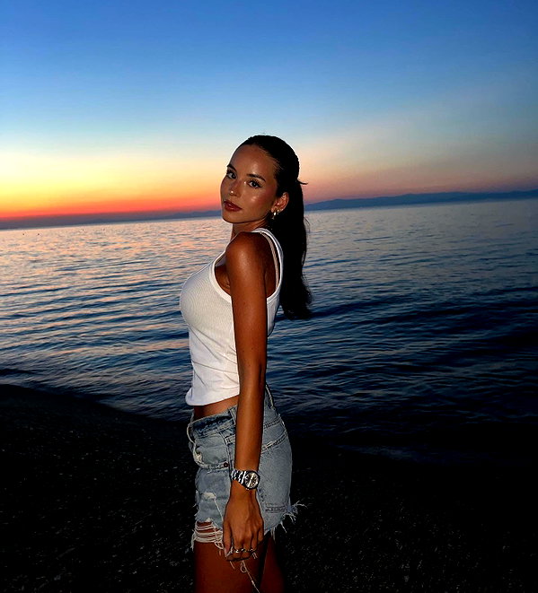 zoeliss instagram image archive image