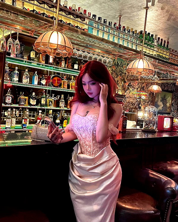 lyhythuedoxinh instagram image archive image