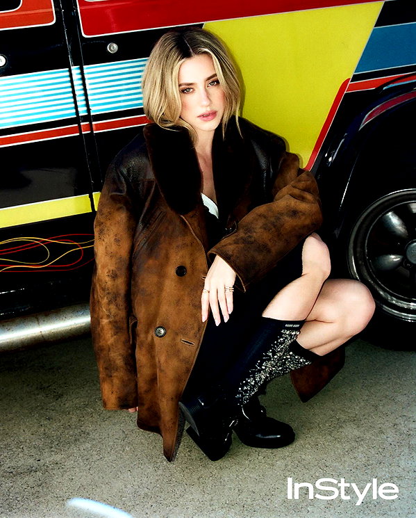 lilireinhart instagram image archive image