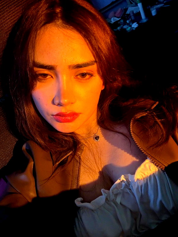 helikoous instagram image archive image