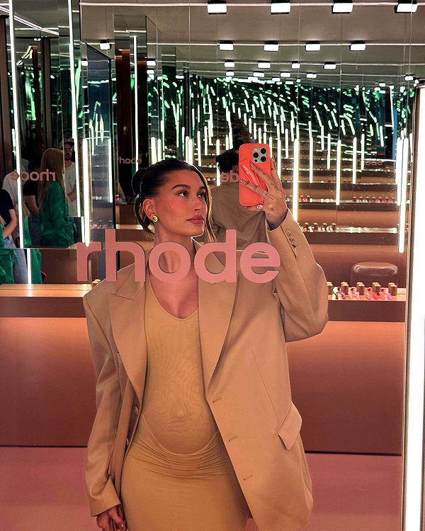 haileybieber instagram image archive image