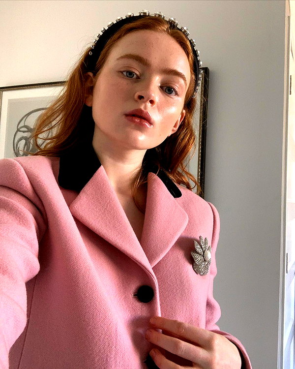 sadiesink_ instagram image archive image