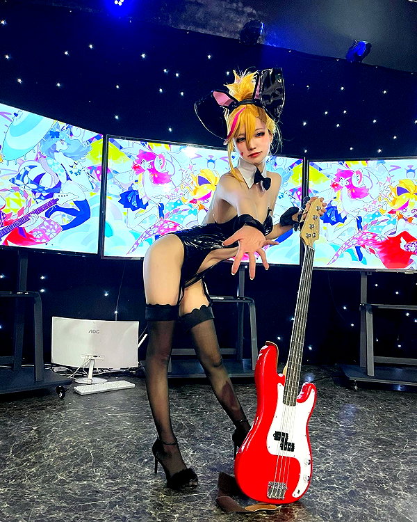 erokochiba instagram image archive image