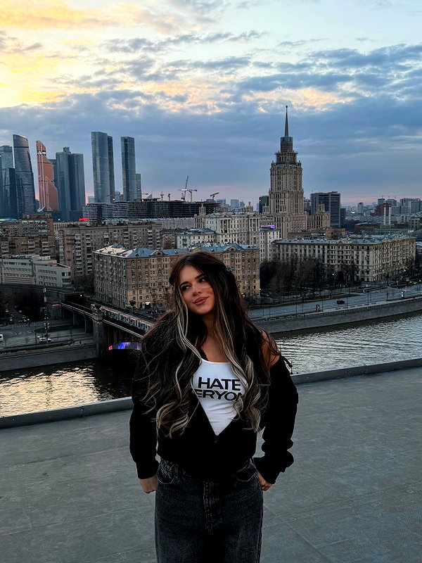 kira.timraleeva instagram image archive image