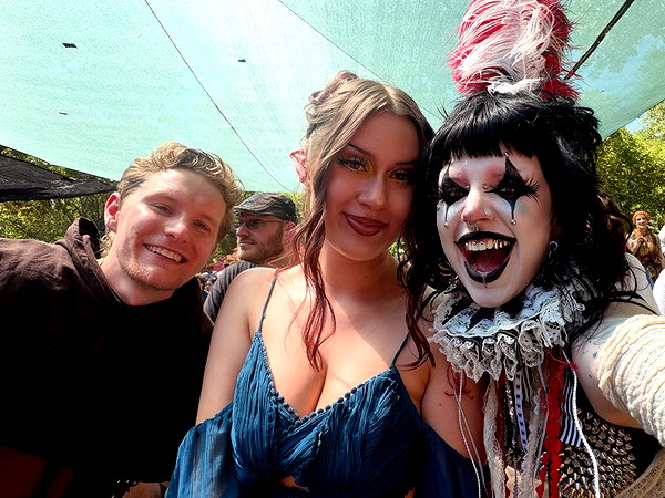 yeahimcaroline instagram image archive image
