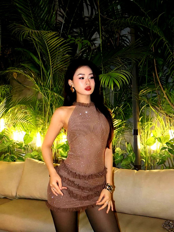 lyhythuedoxinh instagram image archive image