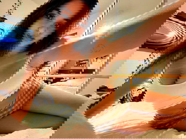 shelly_.mor shelly_.mor archive image