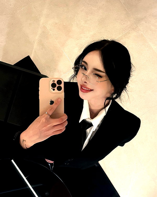 yuna_1_27 instagram image archive image
