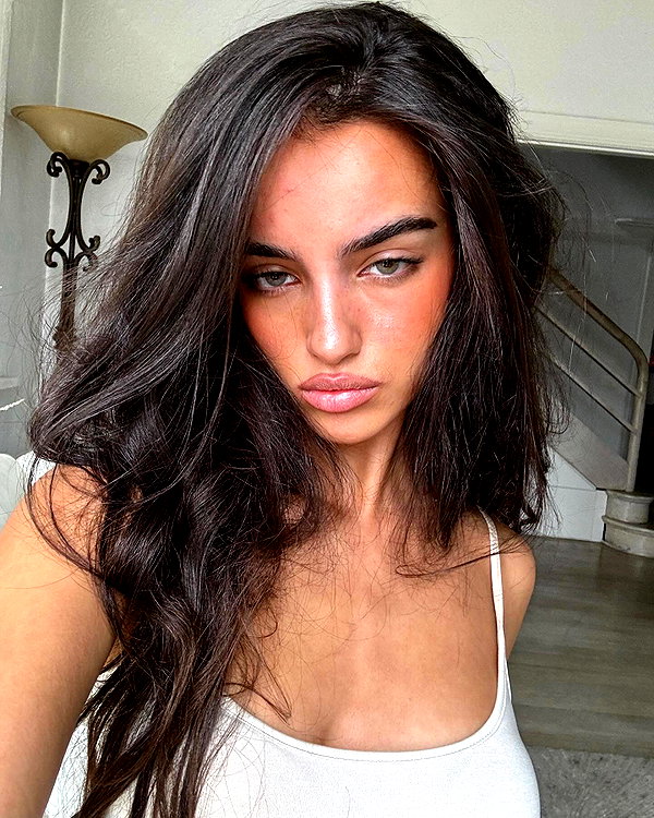 ellachristo instagram image archive image