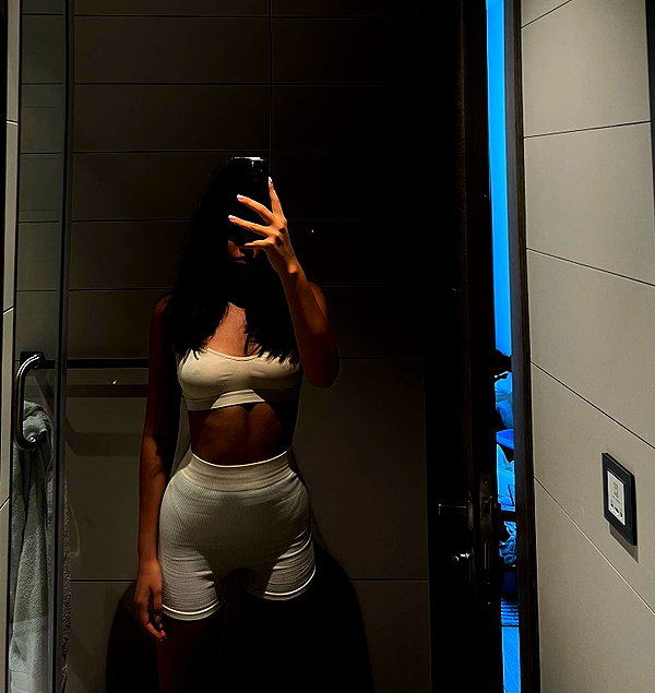 veroni22ka instagram image archive image