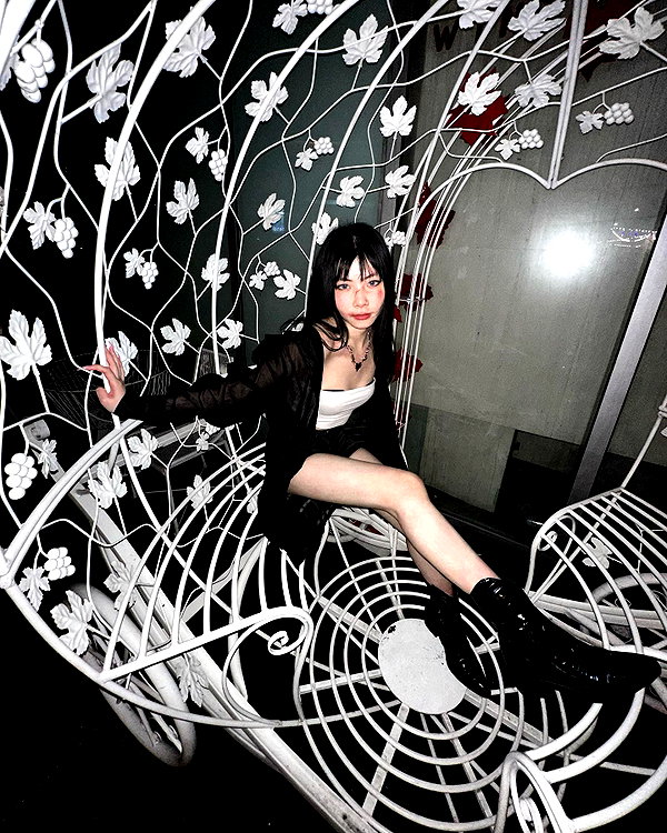 the.q.felicia instagram image archive image