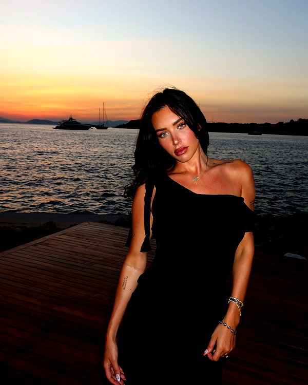 staskaranikolaou instagram image archive image