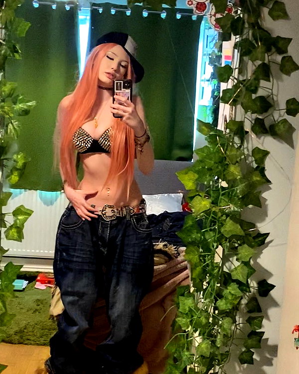 april._.ha instagram image archive image