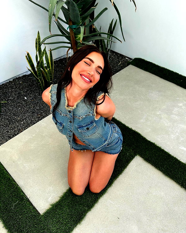 staskaranikolaou instagram image archive image
