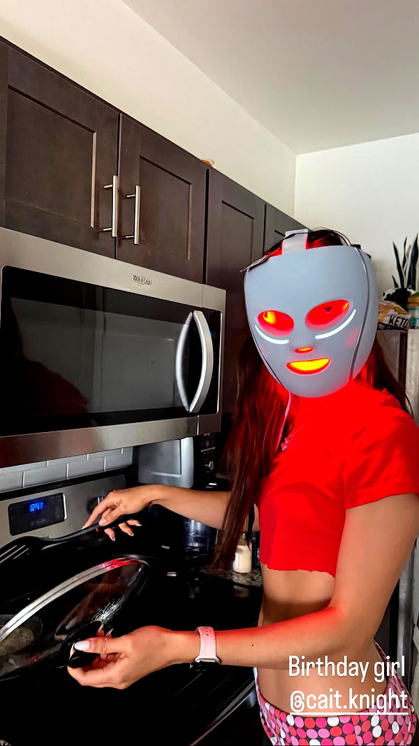 cait.knight instagram image archive image