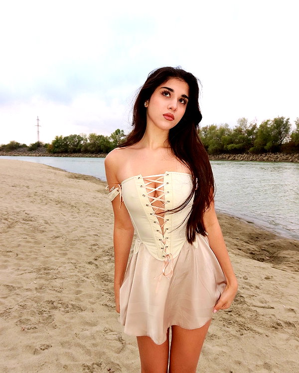 owlydiaa instagram image archive image