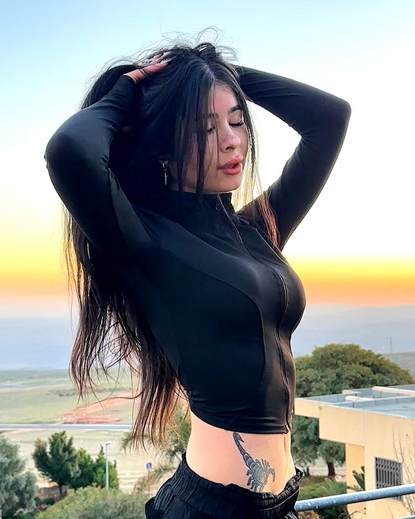 evasela__ instagram image archive image