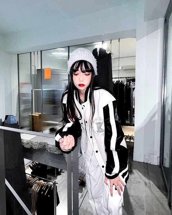nixqq.425_ instagram image archive image