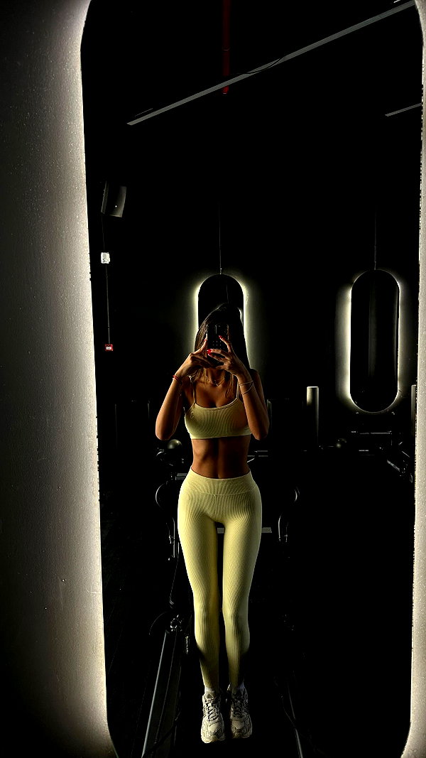roni.benshushan instagram image archive image