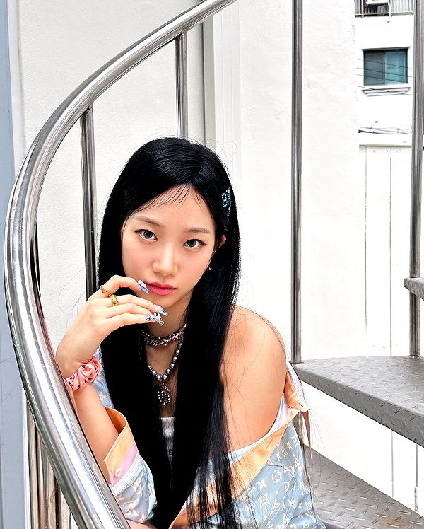 zuhazana instagram image archive image