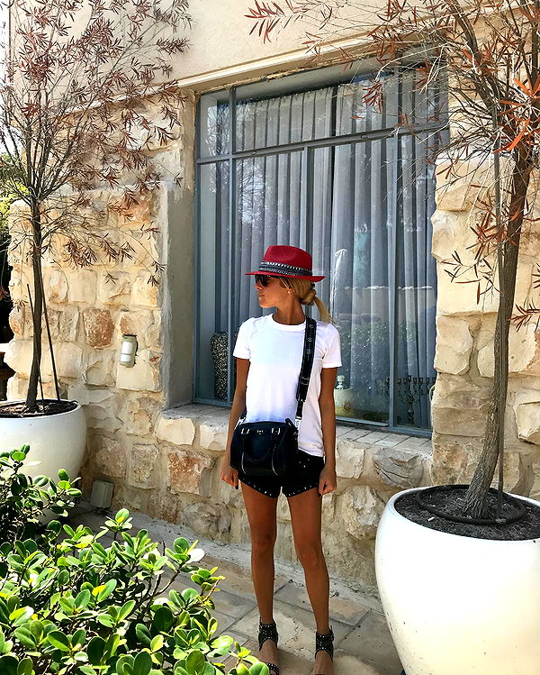 annezivi instagram image archive image