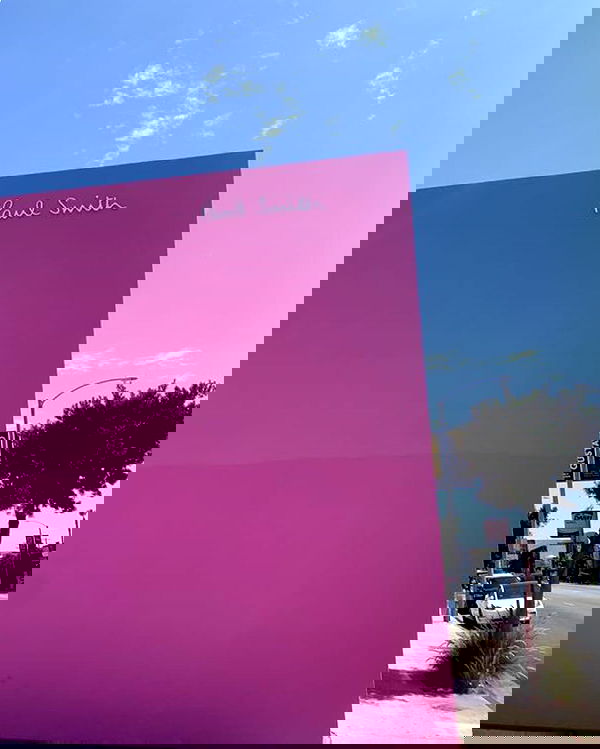 giuliahere giuliahere archive image