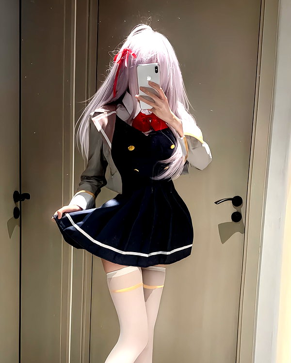 gallery_cosplayer instagram image archive image