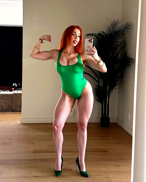 missbrisolo instagram image archive image