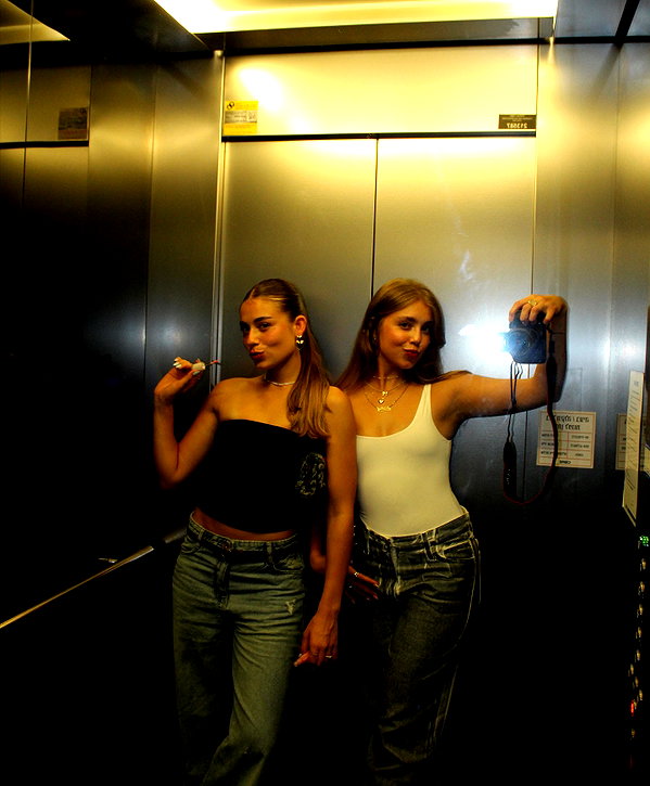 mishel_d_ instagram image archive image