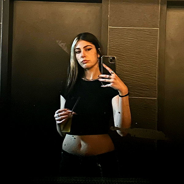 ayash.hila instagram image archive image