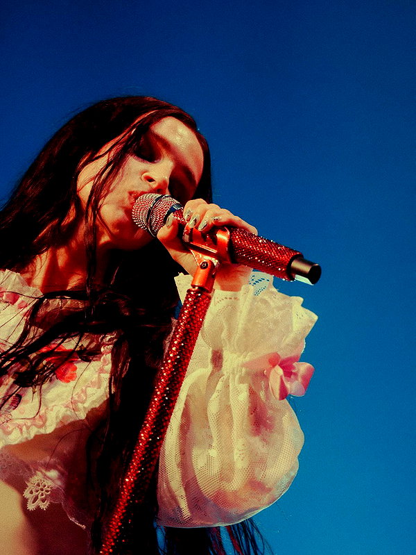 impoppy instagram image archive image