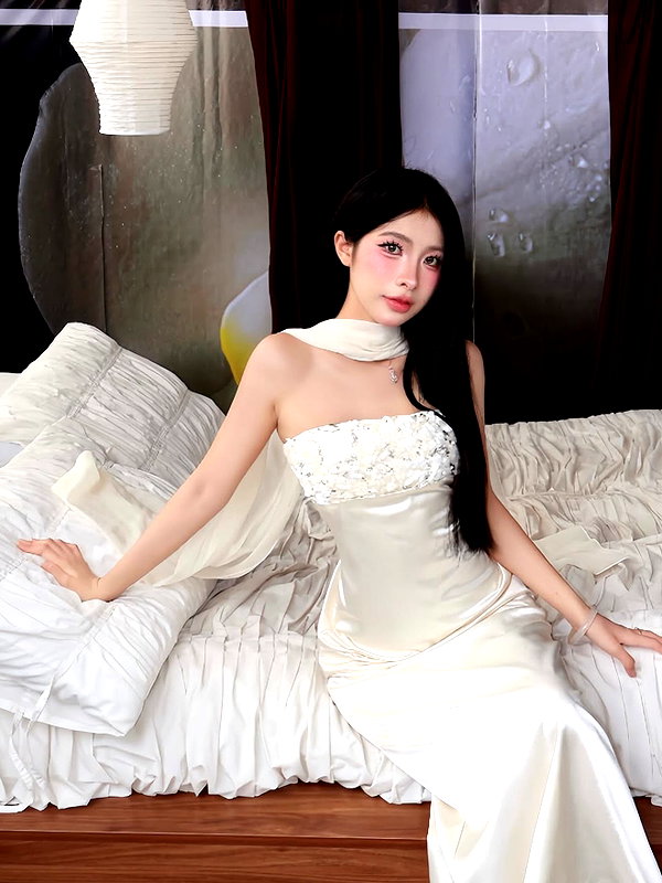 lyhythuedoxinh instagram image archive image