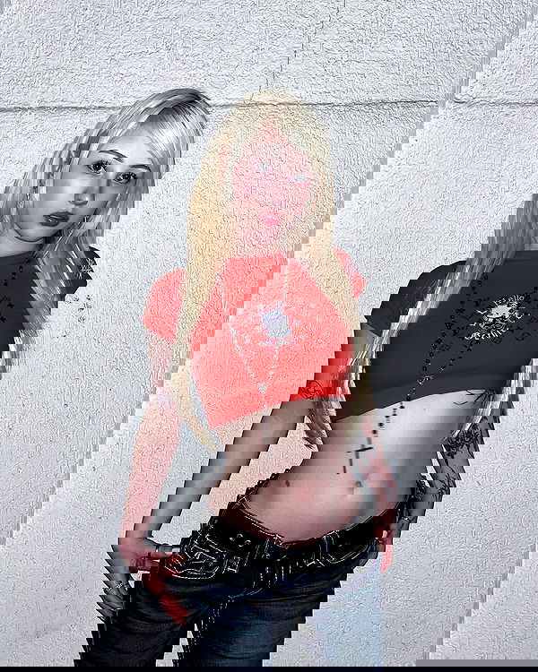 naia_gg naia_gg archive image