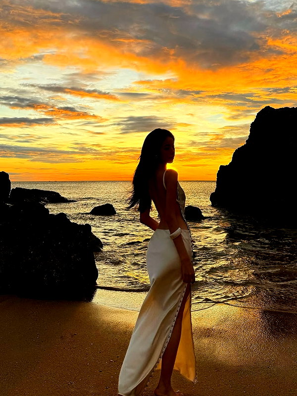 lyhythuedoxinh instagram image archive image
