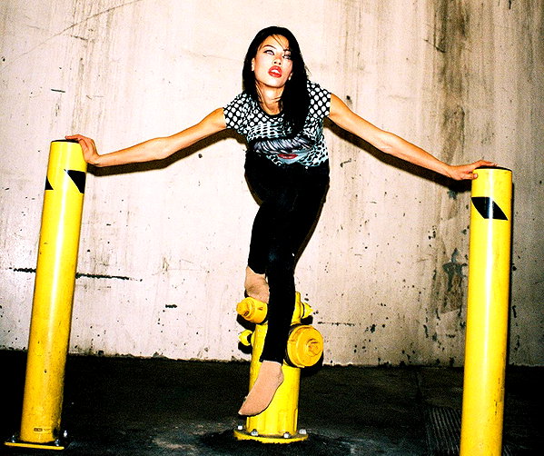 leonanaomii instagram image archive image