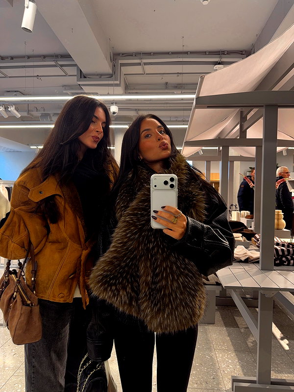 zoeliss instagram image archive image