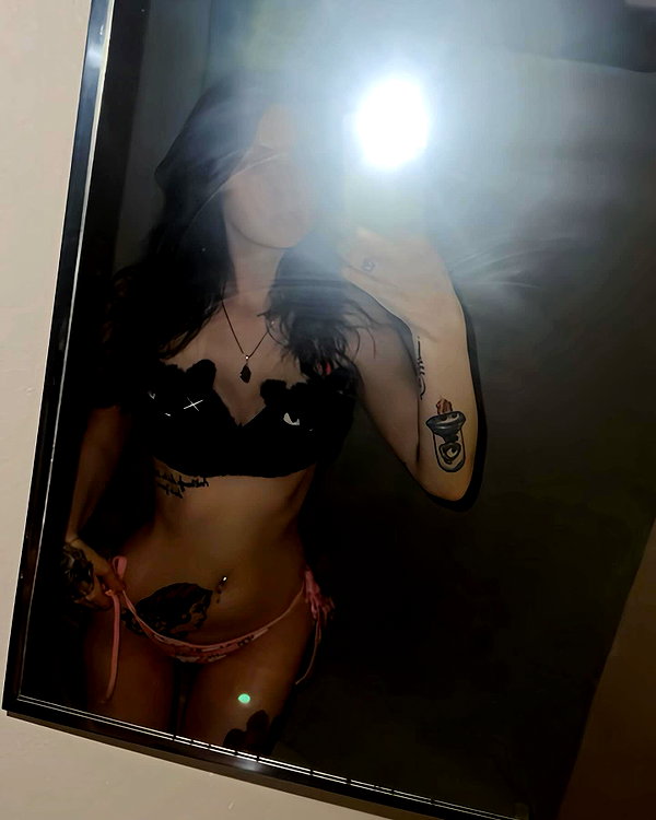 wutamievendoinghere69 instagram image archive image