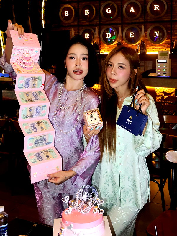 lyhythuedoxinh instagram image archive image