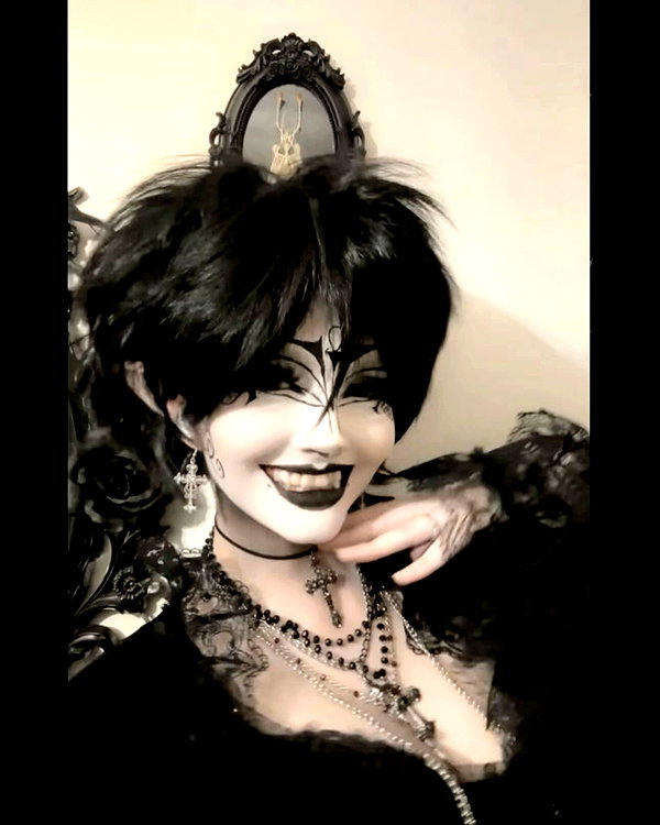 darkblueyoshii instagram image archive image