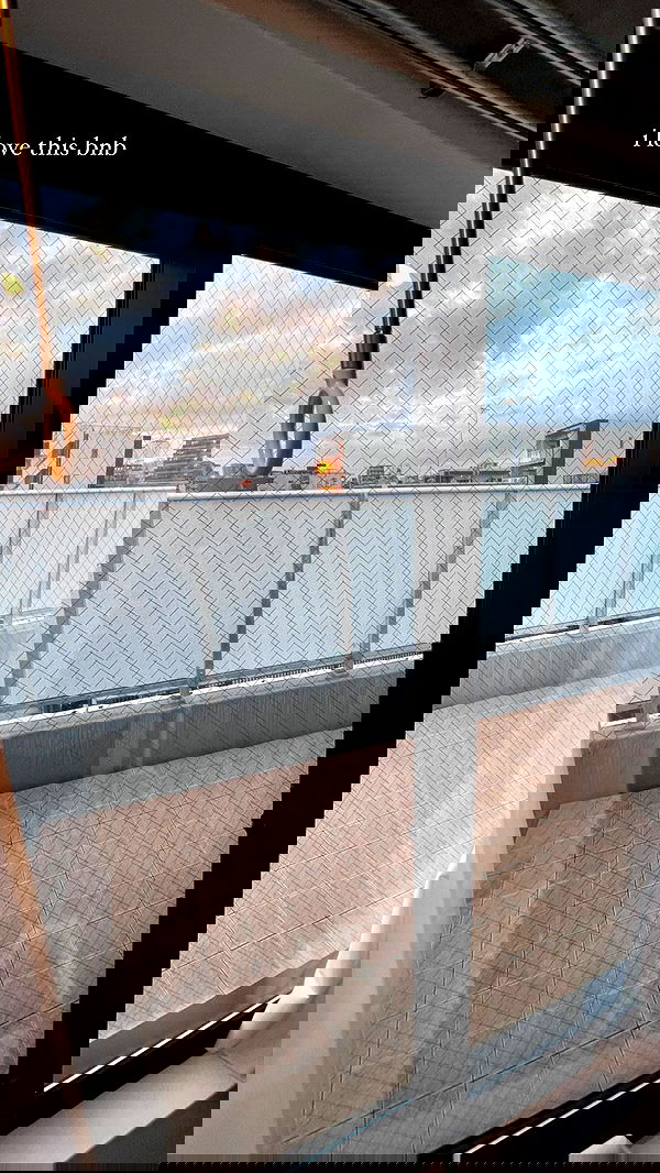 leonanaomii image ~ Altpins