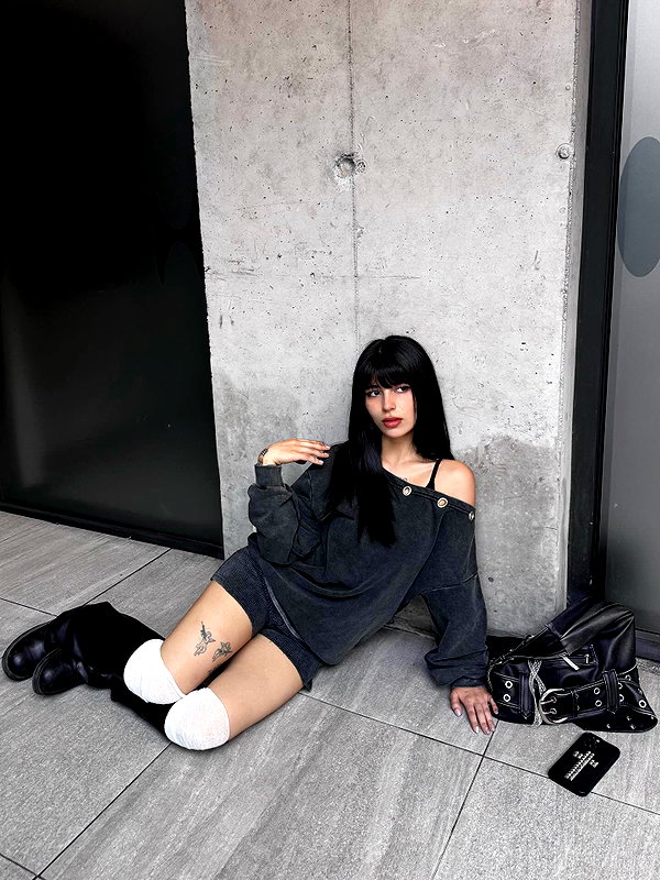 connie.01j instagram image archive image