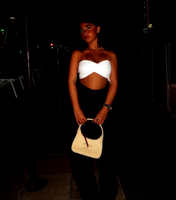 lian_sabag8 instagram image archive image
