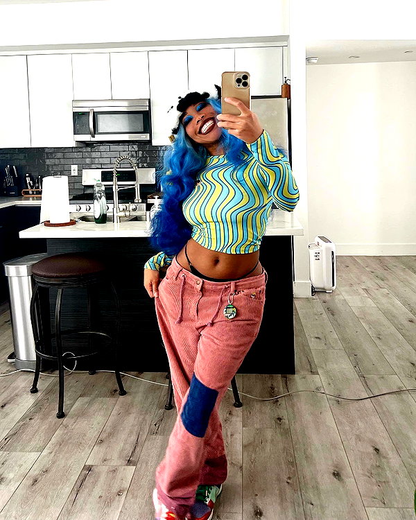 kieraplease instagram image archive image