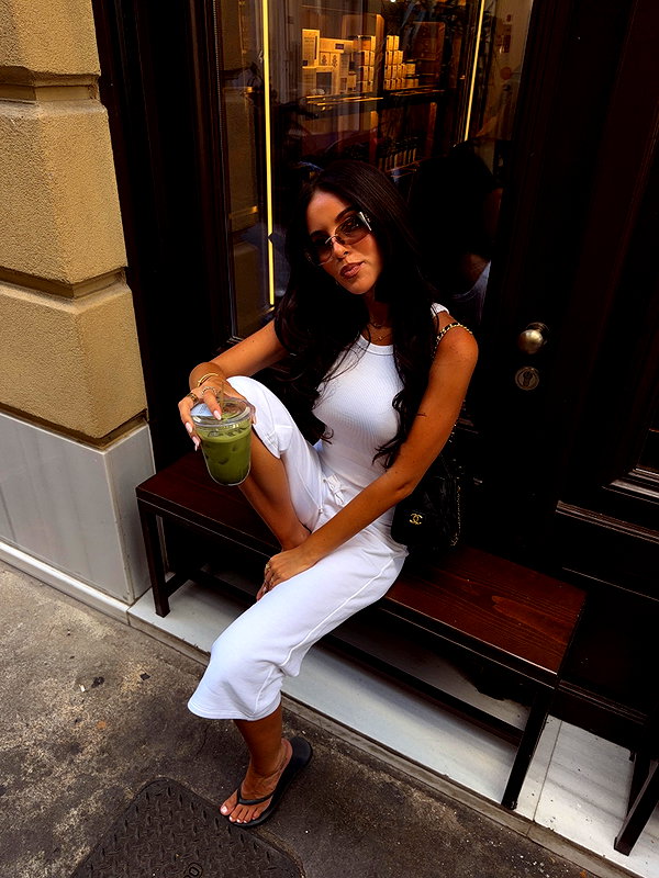 zoeliss instagram image archive image