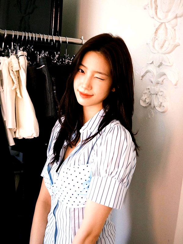 zuhazana instagram image archive image