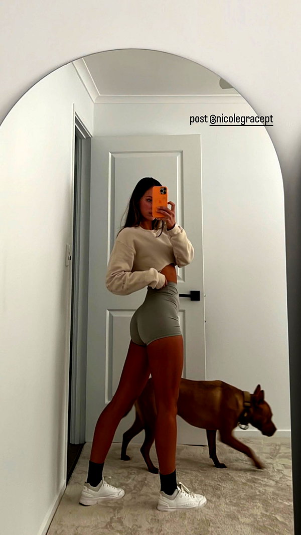 olivia.mathers archive image